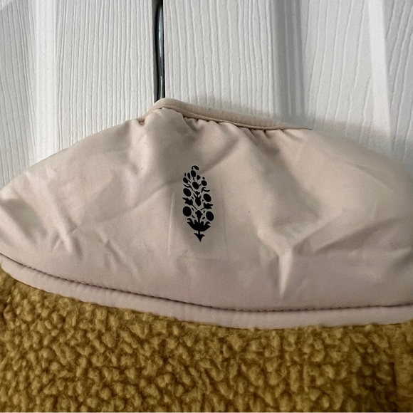 Free People Womens Hit The Slopes Fleece Pullover - Picture 2 of 4